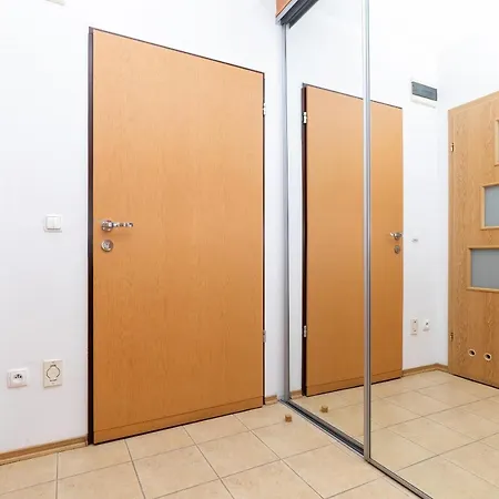Olymp By Renters Apartman *
